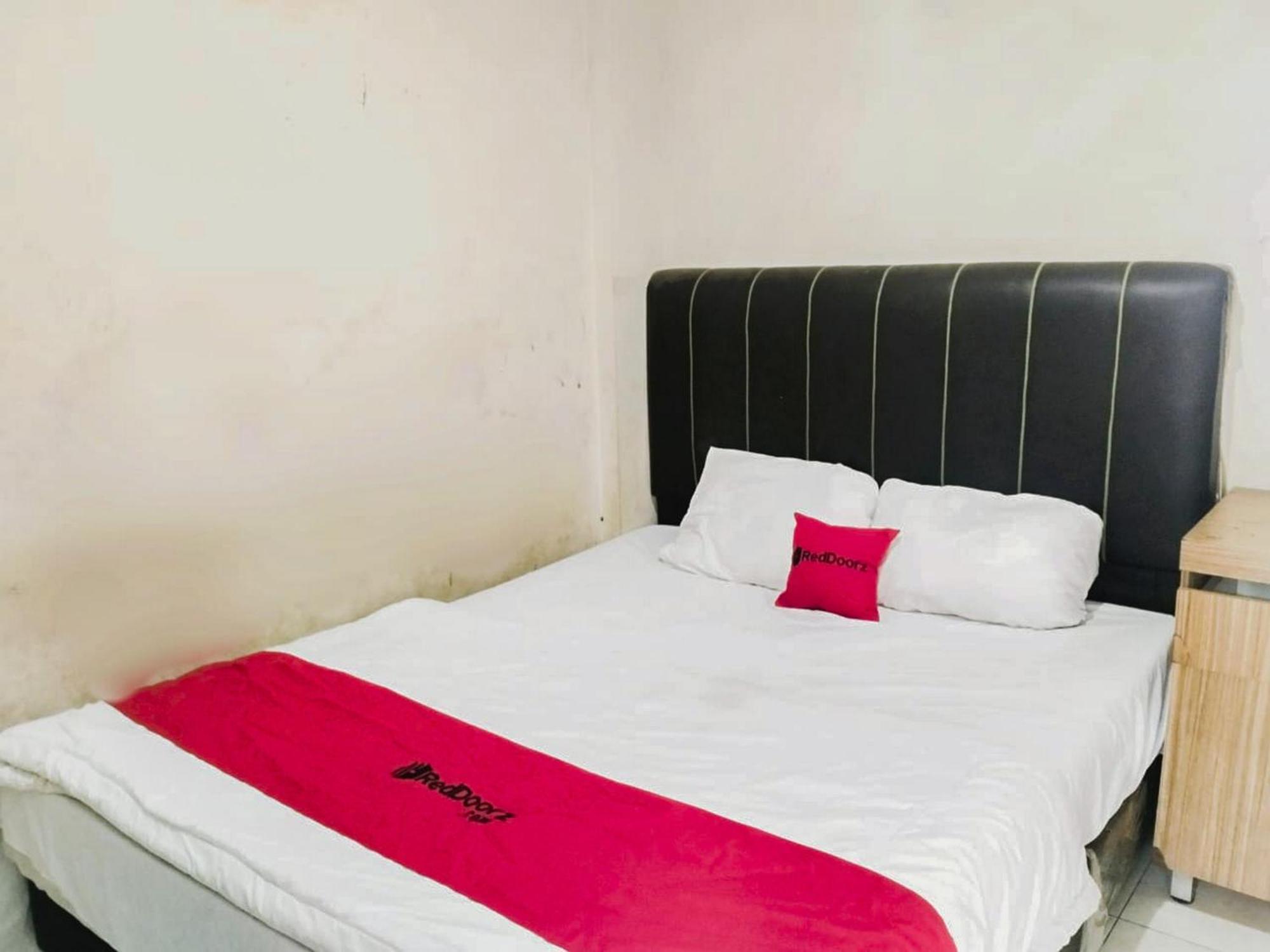 Reddoorz At Jalan Diponegoro Bandar Lampung Ξενοδοχείο Εξωτερικό φωτογραφία